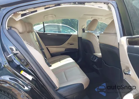 2019 Lexus Es 300H Luxury/Ultra Luxury z USA, uszkodzony, nr VIN JTHB21B10K2007177